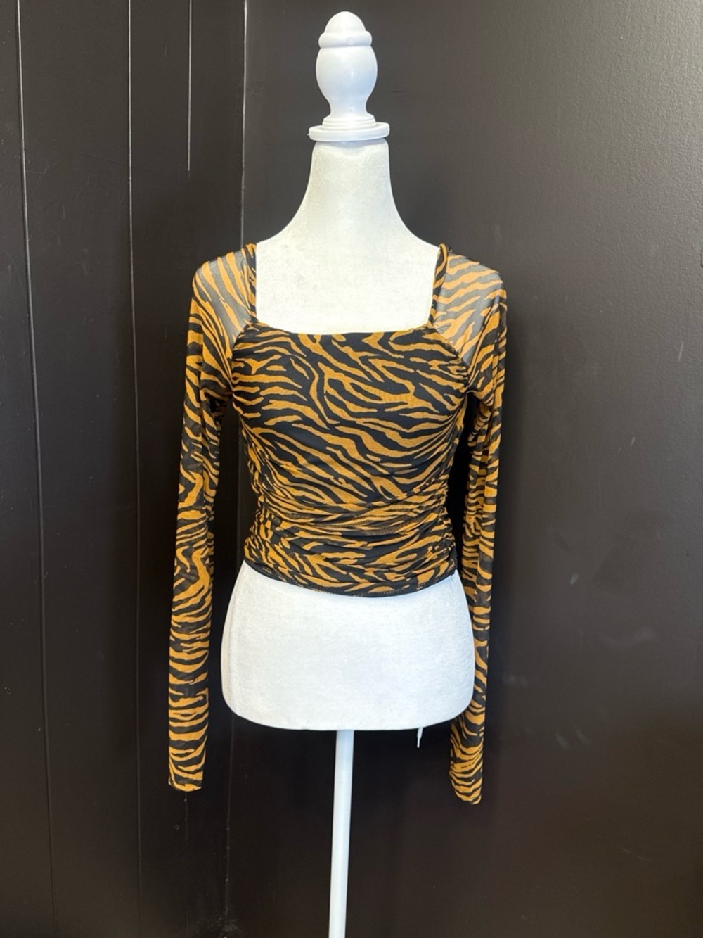 Ragdoll Tiger-Print Square Neck Long Sleeve Top - Black & Brown